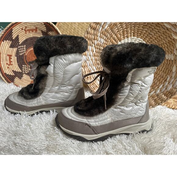 The North Face Nuptse Icepick down filled puffer fur women’s winter boots 7 - Picture 6 of 13